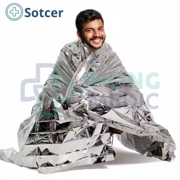MANTA-TERMICA-PLATEADA-160-x-210-cm-SOTCER-STR-3